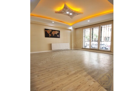 Beylikdüzü İpekten Hastaneye Yakın Merkezi Konumda Kullanışlı 2+1 Daire !!! Satılık Bina Esenyurt Güzelyurt Mah