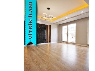 Beylikdüzü İpekten Ana Cadde Üzeri Metrobüse Sıfır 2+1 Arakat! Satılık Bina Esenyurt Güzelyurt Mah