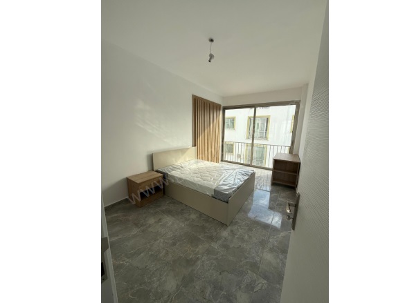 Bakanlıklar Bölgesi Kızılbaş Kiralık Daire |  2+1 Oda | 90M2 Yıllık 725£ Eşyalı  | Klima | 2 Banyo | 1 Yatak Odası Resim-5