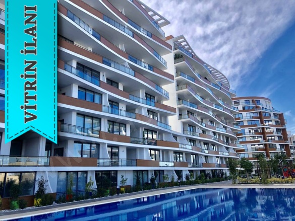 Yukarı Girne Girne (Kyrenıa) Satılık Daire |  3+1 Oda | 300M2 350.000£  Krediye Uygun  | 5. Kat | Klima | 2 Banyo | 3 Yatak Odası Resim-1