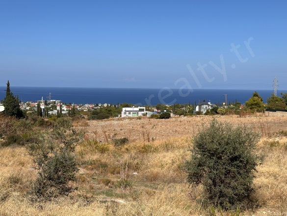 Çatalköy Girne (Kyrenıa) Satılık Parsel |  1060M2 270.000£ | Tripleks İmarlı  Resim-2