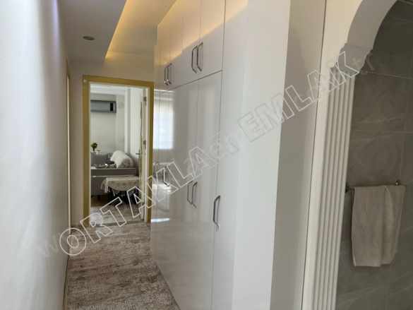 Topraklıkta 3+1__140M2__6 Yıllık_Lüks __4 500 000 Tl__ Satılık Daire Pamukkale Topraklık Mah