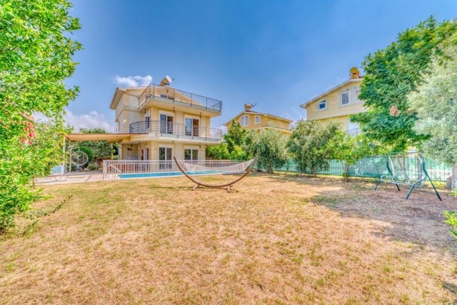 Konaklı Mah. Alanya Satılık Villa |  4+1 Oda | 600M2 375.500€ Resim-4