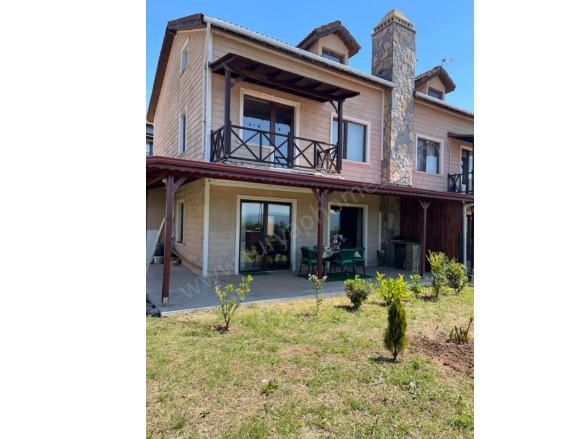 Kabaklı Köyü Çiftlikköy Satılık Villa |  3+1 Oda | 150M2 5.900.000Tl | Doğalgaz(Kombi) | 1 Banyo | 3 Yatak Odası Resim-1