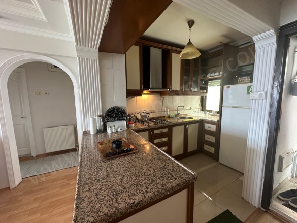 Sahil Mah. Çiftlikköy Kiralık Daire |  2+1 Oda | 80M2 Aylık 19.500Tl Eşyalı  | 4. Kat | Doğalgaz(Kombi) | 1 Banyo | 2 Yatak Odası Resim-3