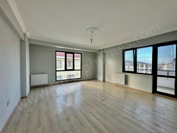 Mehmet Akif Ersoy Mah. Çiftlikköy Satılık Daire |  3+1 Oda | 120M2 3.600.000Tl  Krediye Uygun  | 3. Kat | Doğalgaz(Kombi) | 1 Banyo | 3 Yatak Odası Resim-2