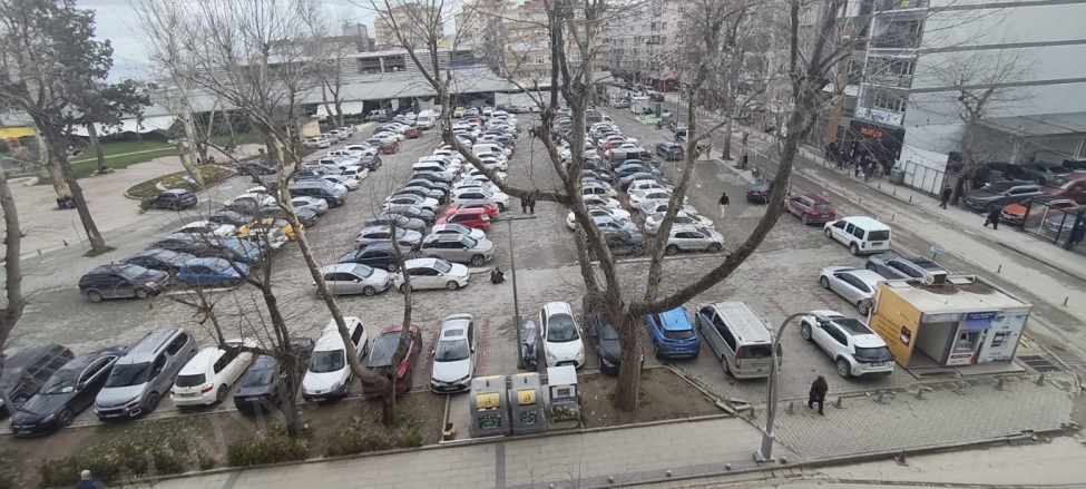 Süleyman Bey Mh işlek Konumda Satılık Ofis / Büro Merkez Mah
