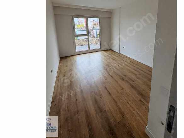 Yalova Elegantpark A Blokta 2+1 Prestijli Giriş Kat Satılık Daire Merkez Mah-Kadıköy Köyü