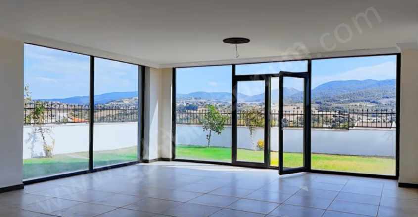 Acil Yalovanın En Prestijli Lokasyonunda Panoramik Lüks ! Satılık Villa Merkez Mah-Kadıköy Köyü