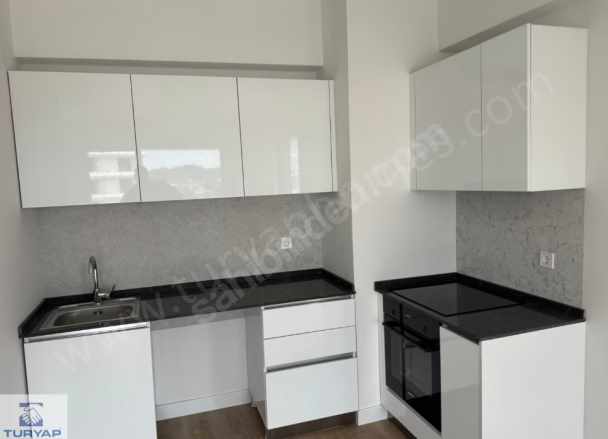 Yalova Elegantpark D Blokta Şerefiyesi En Yüksek Kiralık Daire 1+1 Merkez Mah-Kadıköy Köyü