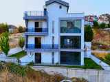 Acil Yalovanın En Prestijli Lokasyonunda Panoramik Lüks ! Satılık Villa Merkez Mah-Kadıköy Köyü 550 M2