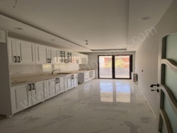 Merkez Bağlarbaşı Mah. Satılık Daire 3+1 125 M2 | 1. Kat | Doğalgaz(Kombi)