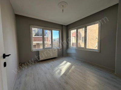 Yalova Merkezde Arakat 3+1 Kiralık Daire Dere Mah