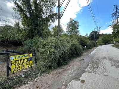 Land For Sale in  Turkey, Yalova, Downtown, Downtown neighborhood-Kurtkoy Koyu. , 1022 m2