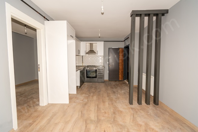 Turnasuyu Mah. Gülyalı Satılık Daire |  1+1 Oda | 50M2 1.900.000Tl  Krediye Uygun  | 1. Kat | Doğalgaz(Kombi) | 1 Banyo | 1 Yatak Odası Resim-2