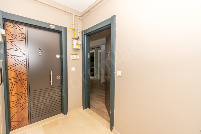 Turnasuyu Mah. Gülyalı Satılık Daire |  1+1 Oda | 50M2 1.900.000Tl  Krediye Uygun  | 1. Kat | Doğalgaz(Kombi) | 1 Banyo | 1 Yatak Odası Resim-3