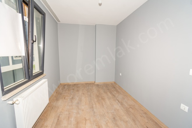 Turnasuyu Mah. Gülyalı Satılık Daire |  1+1 Oda | 50M2 1.900.000Tl  Krediye Uygun  | 1. Kat | Doğalgaz(Kombi) | 1 Banyo | 1 Yatak Odası Resim-4