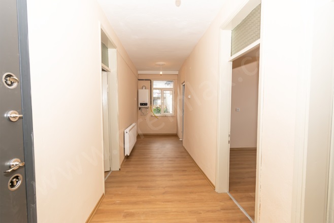 Selimiye Mah. Altınordu Kiralık Daire |  3+1 Oda | 130M2 Aylık 16.500Tl | 3. Kat | Doğalgaz(Kombi) | 1 Banyo | 1 Yatak Odası Resim-2