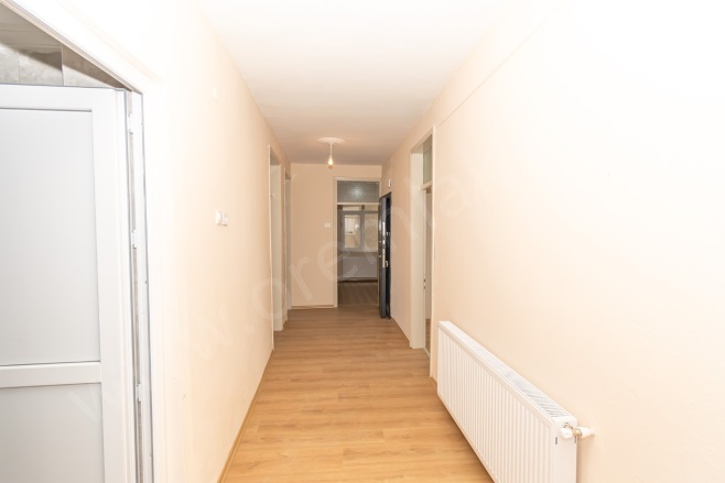 Selimiye Mah. Altınordu Kiralık Daire |  3+1 Oda | 130M2 Aylık 16.500Tl | 3. Kat | Doğalgaz(Kombi) | 1 Banyo | 1 Yatak Odası Resim-3