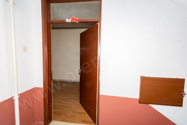 Bucak Mah. Altınordu Satılık Daire |  2+1 Oda | 110M2 2.100.000Tl  Krediye Uygun  | 1. Kat | Soba | 1 Banyo | 1 Yatak Odası Resim-1