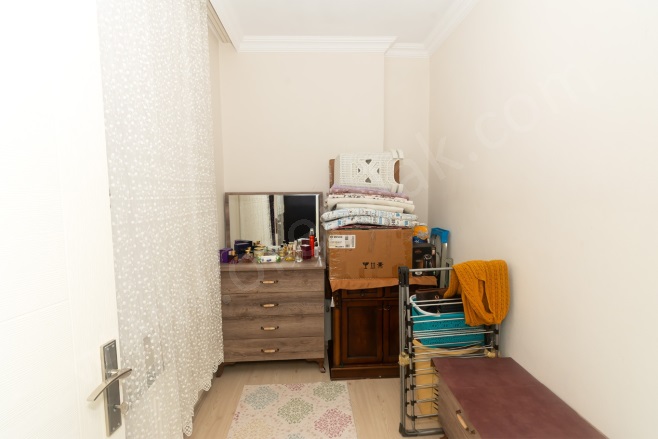 Cumhuriyet Mah. Altınordu Satılık Daire |  2+1 Oda | 75M2 2.400.000Tl  Krediye Uygun  | Yüksek Giriş | Doğalgaz(Kombi) | 1 Banyo | 1 Yatak Odası Resim-3