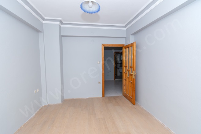 Yeni Mah. Altınordu Kiralık Daire |  2+1 Oda | 100M2 Aylık 14.500Tl | 3. Kat | Doğalgaz(Kombi) | 1 Banyo | 1 Yatak Odası Resim-5