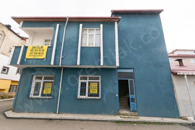 Cumhuriyet Mah. Altınordu Satılık Bina |  2+1 Oda | 125M2 4.400.000Tl  Krediye Uygun  | Soba | 1 Banyo | 1 Yatak Odası Resim-5