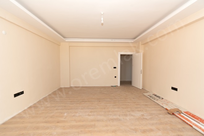 Bucak Mah. Altınordu Kiralık Daire |  3+1 Oda | 145M2 Aylık 25.000Tl | 6. Kat | Yerden Isıtma | 2 Banyo | 1 Yatak Odası Resim-5