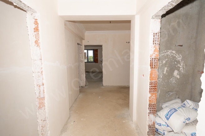 Şahincili Mah. Altınordu Satılık Daire |  3+1 Oda | 135M2 5.000.000Tl  Krediye Uygun  | 4. Kat | Yerden Isıtma | 1 Banyo | 1 Yatak Odası Resim-2