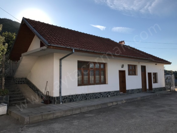 Kolarovo  Petrich  Satılık Fabrika |  1800M2 450.000€ | Klima | 2 Banyo Resim-2