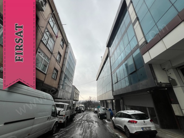 Mahmutbey Mah. Bağcılar Satılık İşyeri |  5+1 Oda | 550M2 39.850.000Tl  Krediye Uygun  | Komple Bina Resim-4