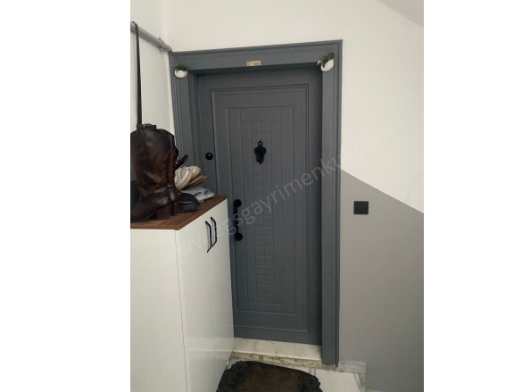 Mahmutbey Mah. Bağcılar Satılık Daire |  2+1 Oda | 90M2 5.250.000Tl  Krediye Uygun  | 3. Kat | Doğalgaz(Kombi) | 1 Banyo | 1 Yatak Odası Resim-4