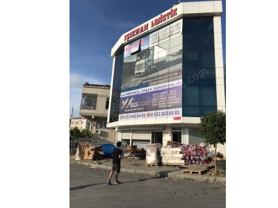 Bağcılar Mahmutbey İstoç Karşısı Kiralık Dükkan Mini İş Merkezi 2 Ofis Katı 1 3+1 Mah