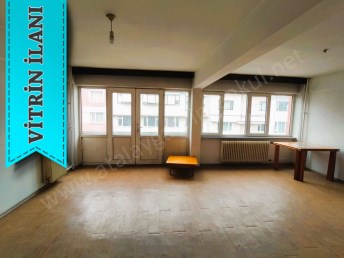 Satılık Çekirge meydanda 2+1 ferah 93 m2 bürüt daire