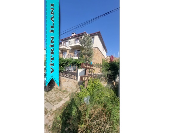 Merkez Gökçeada Satılık Daire |  1+1 Oda | 50M2 3.000.000Tl  Krediye Uygun  | 2. Kat | 1 Banyo | 1 Yatak Odası Resim-2