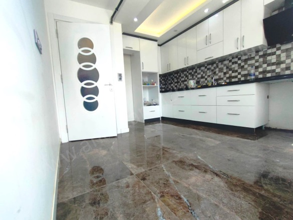 Selçuk Bey Mah. Denizli Kiralık Daire |  2+1 Oda | 140M2 Aylık 20.000Tl | 1. Kat | Yerden Isıtma | 1 Banyo | 1 Yatak Odası Resim-1