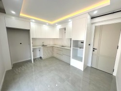 Merkezefendi Karaman Mah. Satılık Daire 2+1 120 M2 | 2. Kat | Yerden Isıtma | 1 Banyo | 1 Yatak Odası