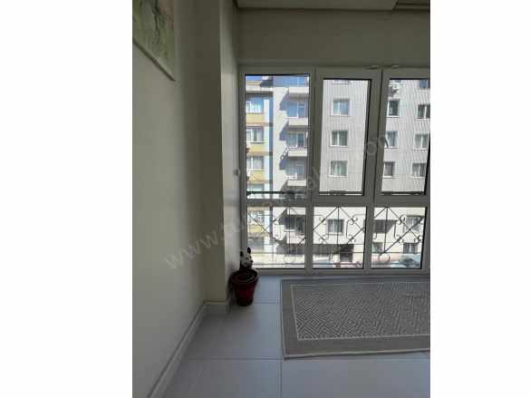 Cihangirde içi Yapılı Ferah Satılık ikinci El Daireler Daire 4+1 Beyoğlu Cihangir Mah