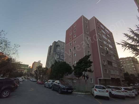 Tozkoparan Mah. Güngören Satılık İkinci El Daireler |  3+1 Oda | 160M2 371.000$  Krediye Uygun  | 1. Kat | Doğalgaz(Kombi) | 1 Banyo | 3 Yatak Odası Resim-3