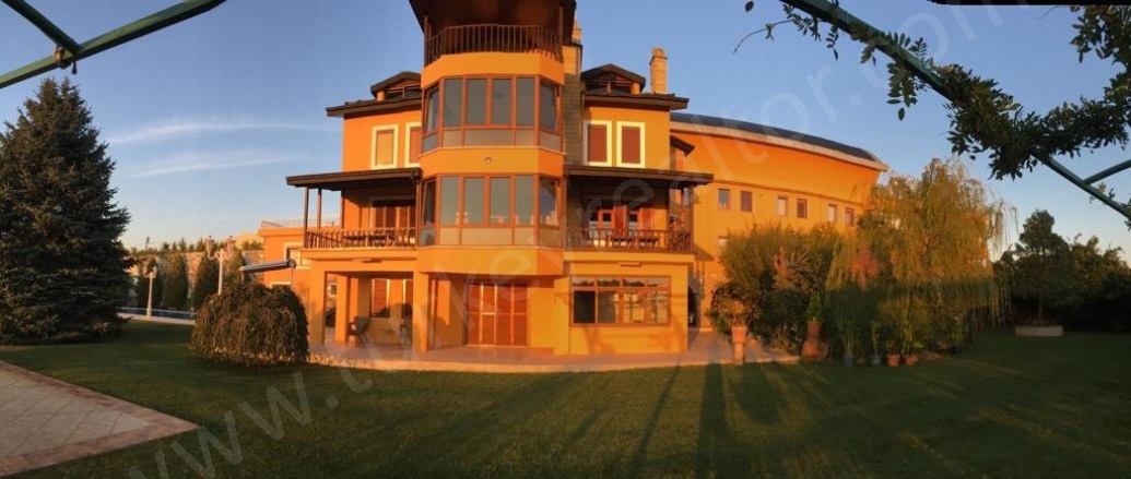 Yavuz Selim Mah. Beykoz Satılık Otel |  1+1 Oda | 2000M2 12.000$  Krediye Uygun  Resim-3