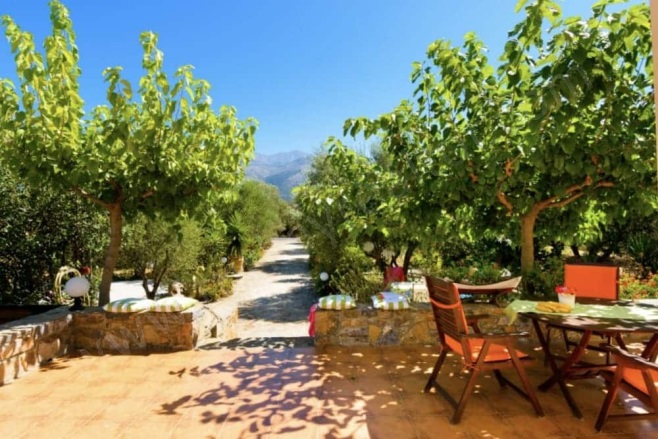 . . Satılık Villa |  2+1 Oda | 72M2 272.900$ Eşyalı  | 1 Banyo | 2 Yatak Odası Resim-3