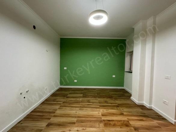 ... Tiran Satılık İkinci El Daireler |  Stüdyo Oda | 37M2 56.600$ | 1 Banyo Resim-3