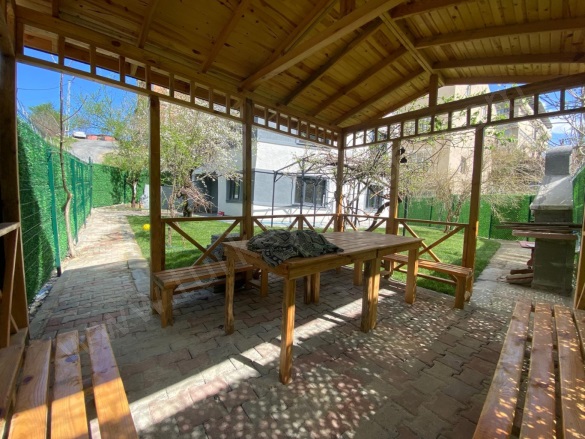 Arnavutköy Merkez Mah. Arnavutköy Satılık Bina |  8+ Oda | 460M2 296.000$  Krediye Uygun  | Doğalgaz(Kombi) | 4 Banyo | 8 Yatak Odası Resim-5