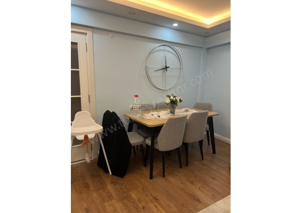 Halıcıoğlu Mah. Beyoğlu Satılık İkinci El Daireler |  2+1 Oda | 95M2 175.000$  Krediye Uygun  | 1. Kat | Kat Kaloriferi | 1 Banyo | 2 Yatak Odası Resim-4