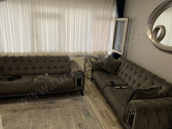 Zeyrek Mah. Fatih Satılık İkinci El Daireler |  2+1 Oda | 110M2 106.500$  Krediye Uygun  | 4. Kat | Doğalgaz(Kombi) | 1 Banyo | 2 Yatak Odası Resim-2