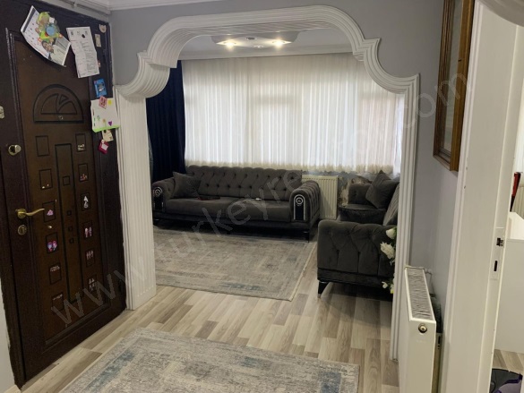 Zeyrek Mah. Fatih Satılık İkinci El Daireler |  2+1 Oda | 110M2 106.500$  Krediye Uygun  | 4. Kat | Doğalgaz(Kombi) | 1 Banyo | 2 Yatak Odası Resim-4