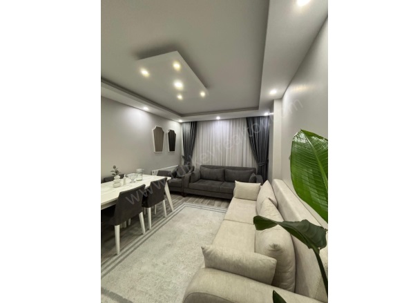 Fatih Mah. Esenyurt Satılık İkinci El Daireler |  2+1 Oda | 95M2 65.000$  Krediye Uygun  | 1. Kat | Doğalgaz(Kombi) | 1 Banyo | 2 Yatak Odası Resim-2