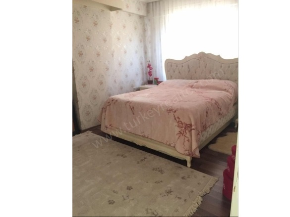 Gürsel Mah. Kağıthane Satılık İkinci El Daireler |  2+1 Oda | 80M2 128.000$  Krediye Uygun  | Yüksek Giriş | Doğalgaz(Kombi) | 1 Banyo | 2 Yatak Odası Resim-5