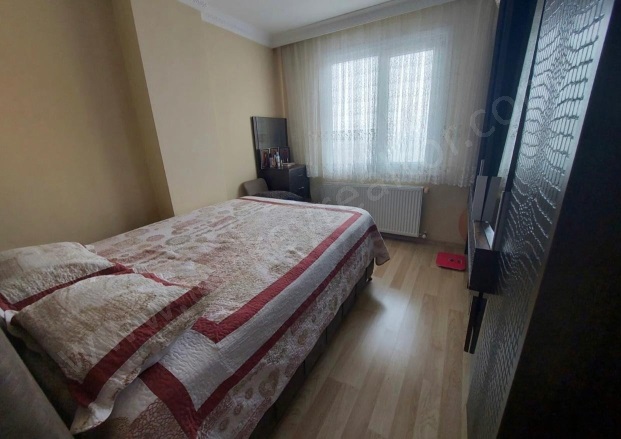 Ahmet Yesevi Mah. Pendik Satılık İkinci El Daireler |  2+1 Oda | 115M2 112.000$  Krediye Uygun  | 4. Kat | Doğalgaz(Kombi) | 2 Banyo | 2 Yatak Odası Resim-4