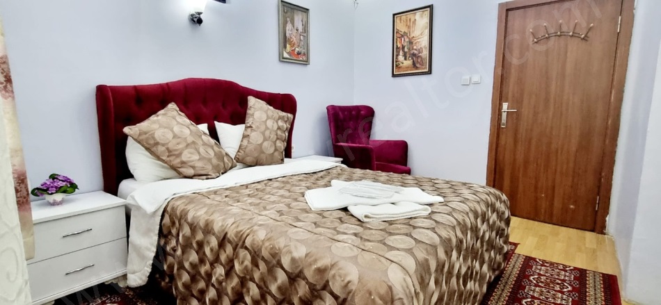 Şehsuvar Bey Mah. Fatih Satılık Otel |  210M2 1.000.000$ Resim-2